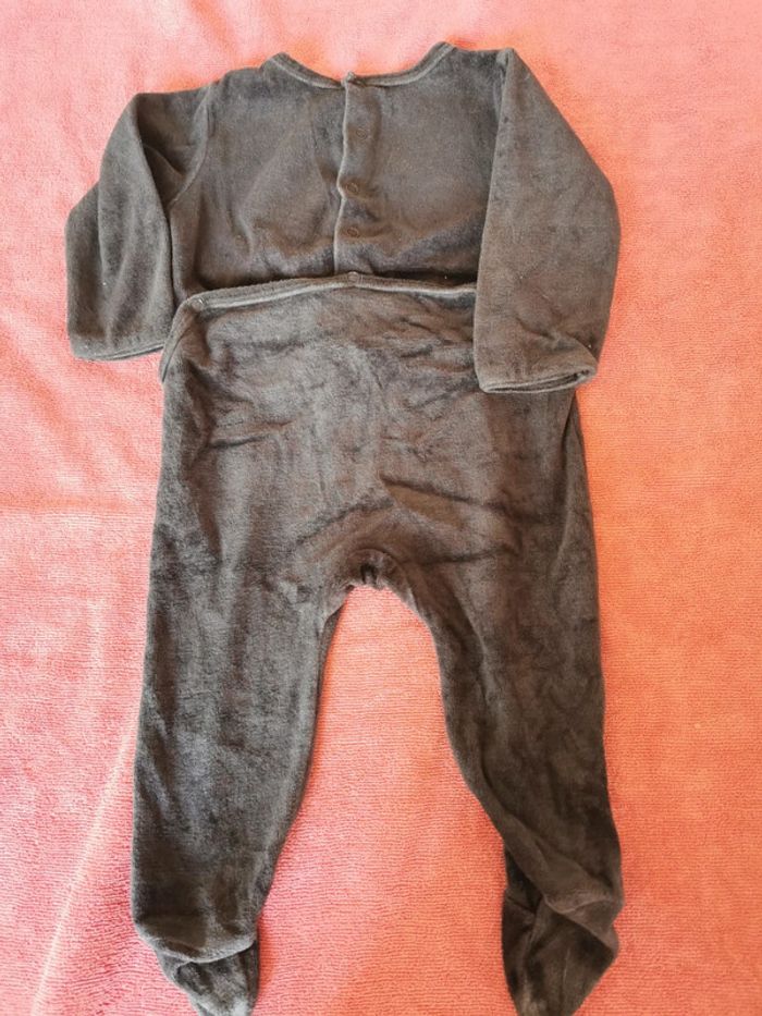 Pyjama - photo numéro 3