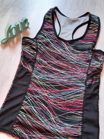 Débardeur de sport taille 32