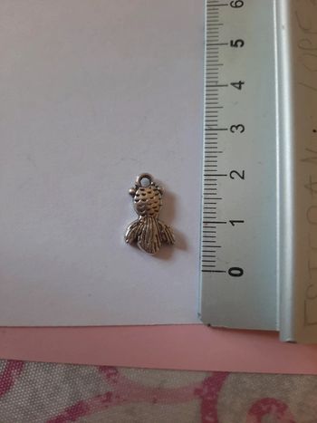 Breloque pendentif poisson couleur argent