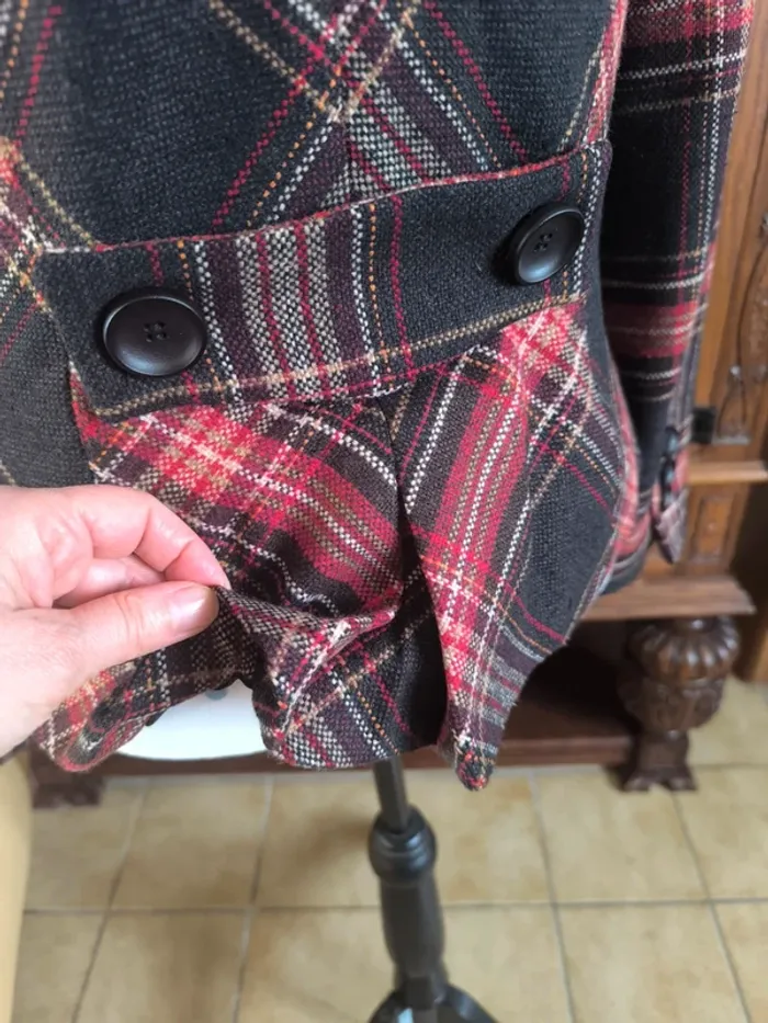Très jolie veste tissu écossais - photo numéro 6