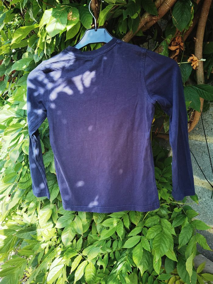 D844 - tee shirt ML 8 ans - photo numéro 3