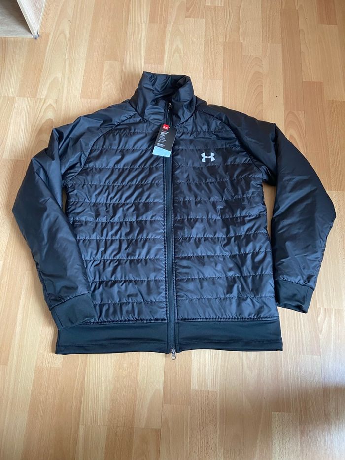 Veste Under Armour coupe - photo numéro 3