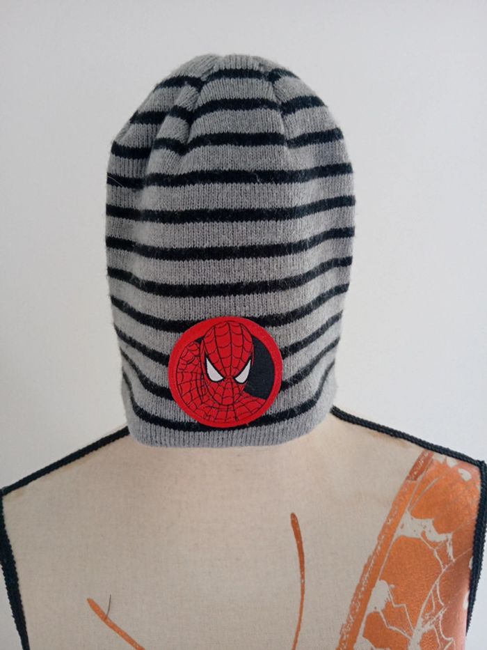 Bonnet marvel 3/5 ans