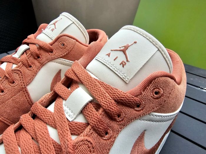 Baskets Air Jordan One Low SE - photo numéro 4