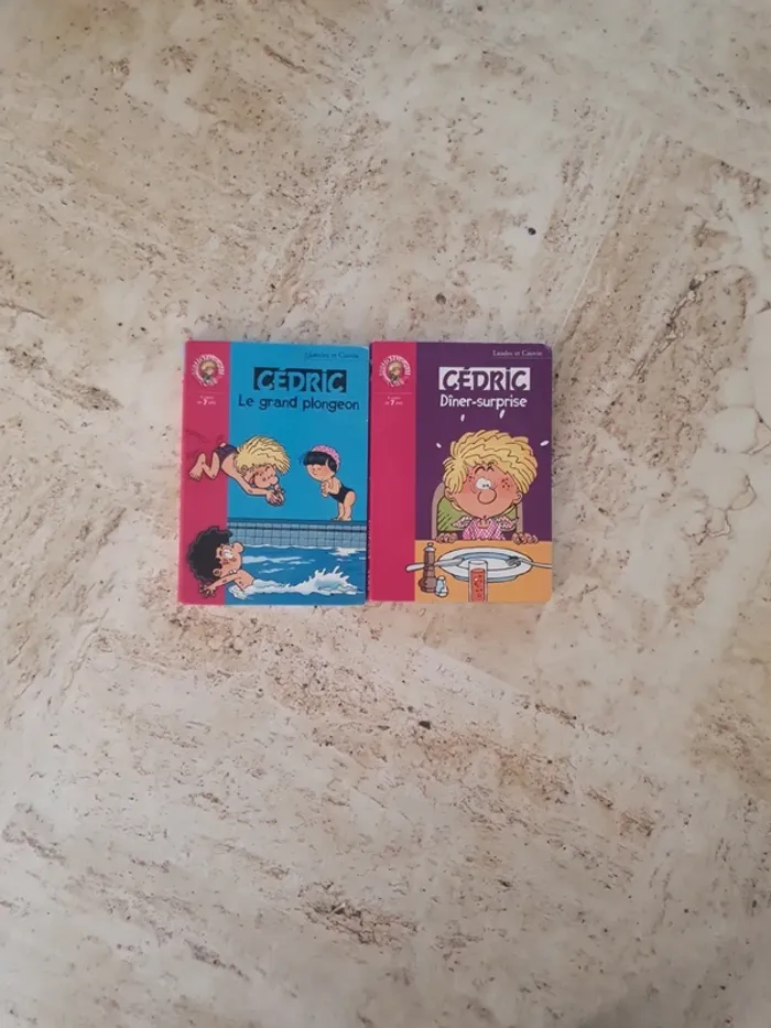 Lot de 2 livres cedric