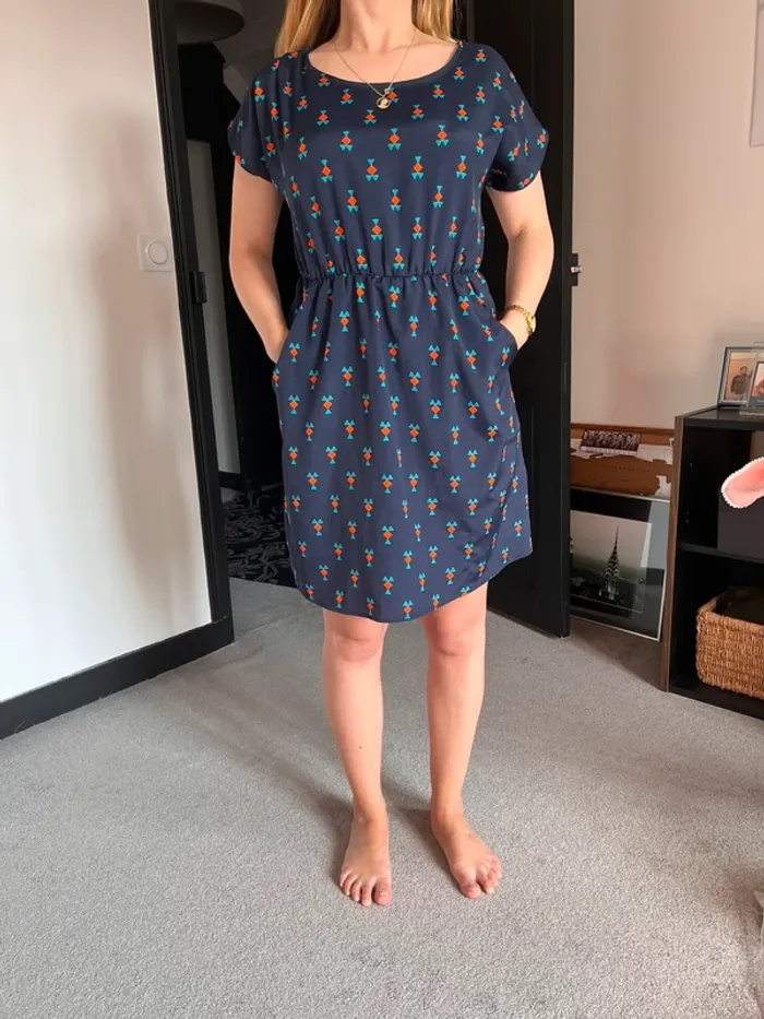 Robe courte bleue - photo numéro 2