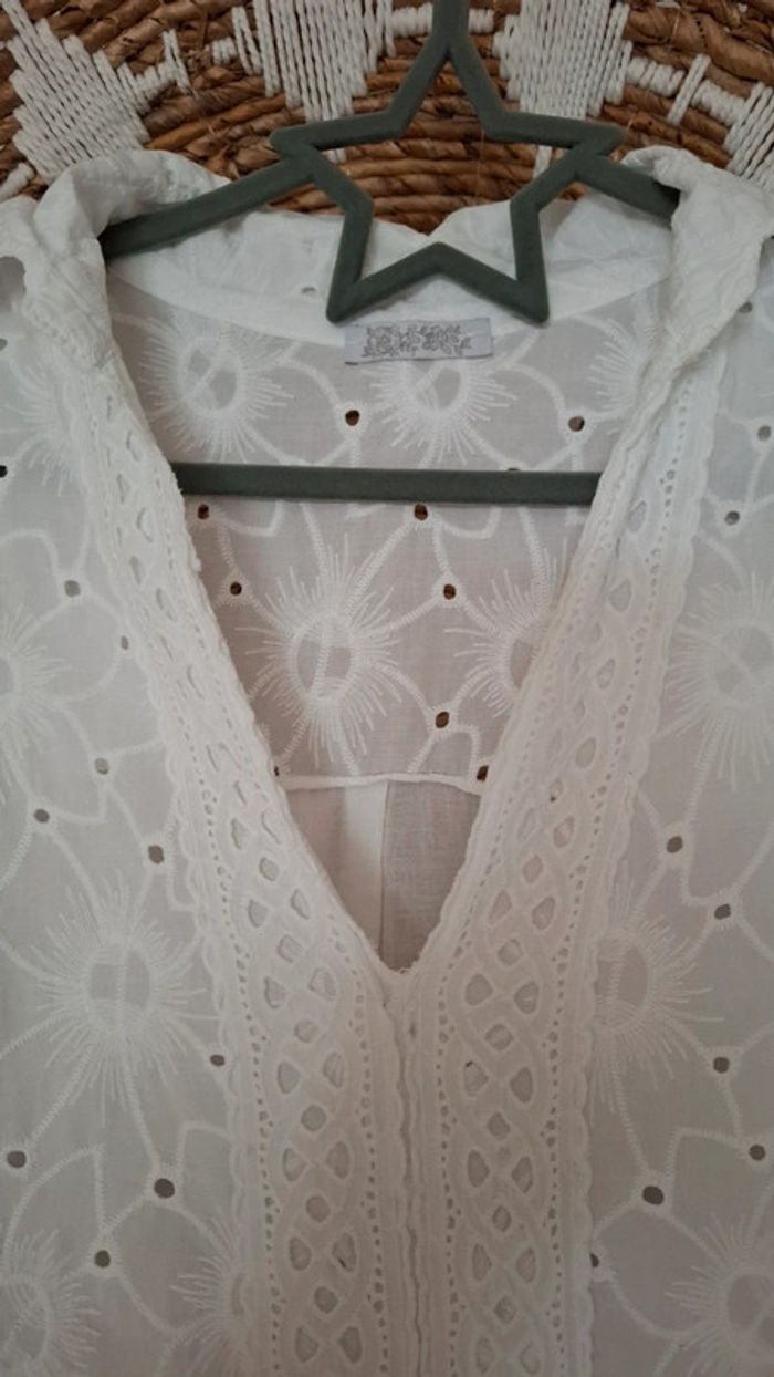 Robe broderie - photo numéro 4