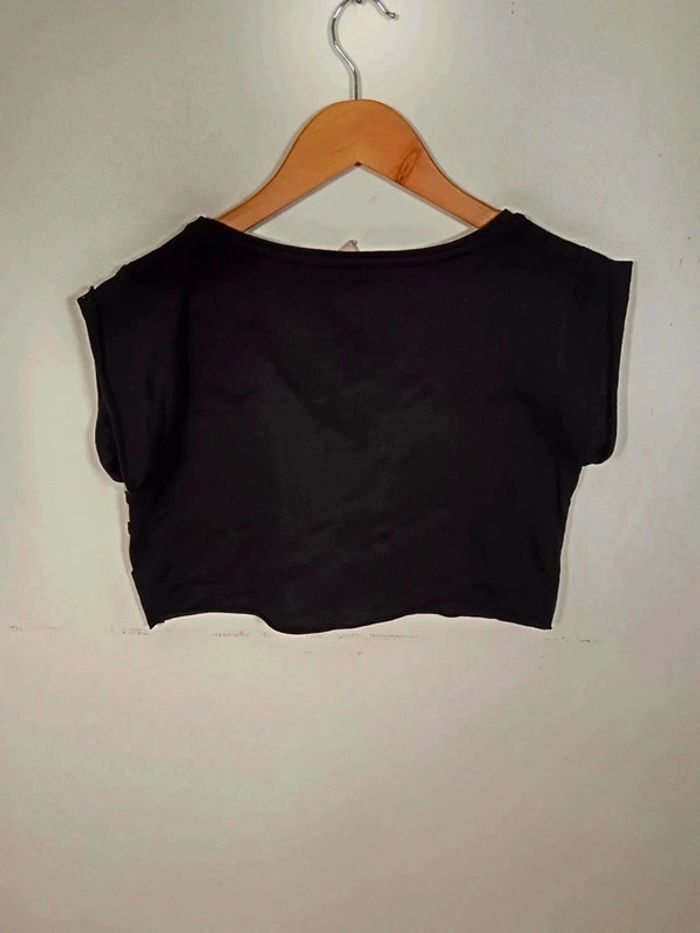 C18 top noir bershka S - photo numéro 2