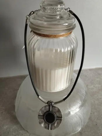 Collier ras de cou noir argent