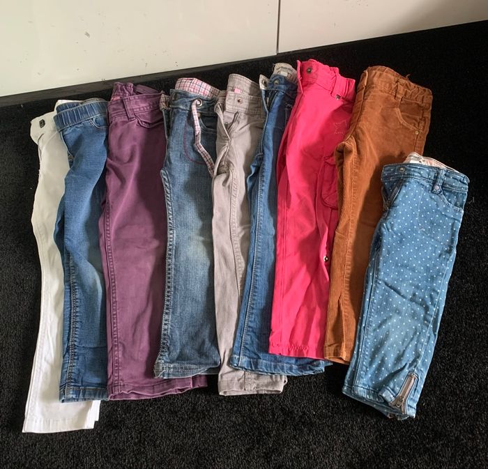 Gros lot de vêtements fille 3 ans - photo numéro 2