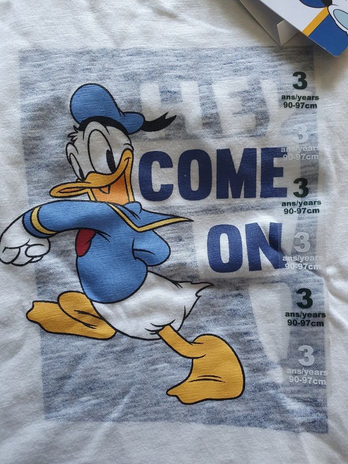 Tshirt 3 ans neuf - photo numéro 2