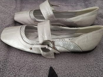 Chaussures été argenté taille 38