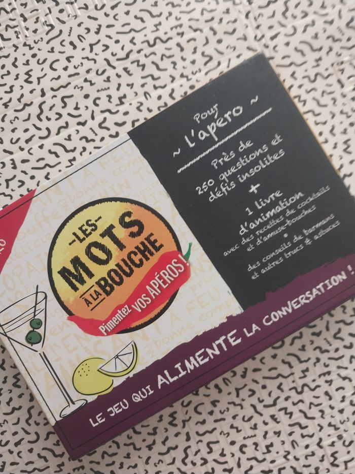 Coffret jeu apéro Les mots à la bouche + livre recettes & défis - photo numéro 8
