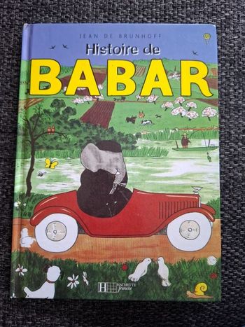 Livre Histoire de Babar de Jean de Brunhoff en très bon état