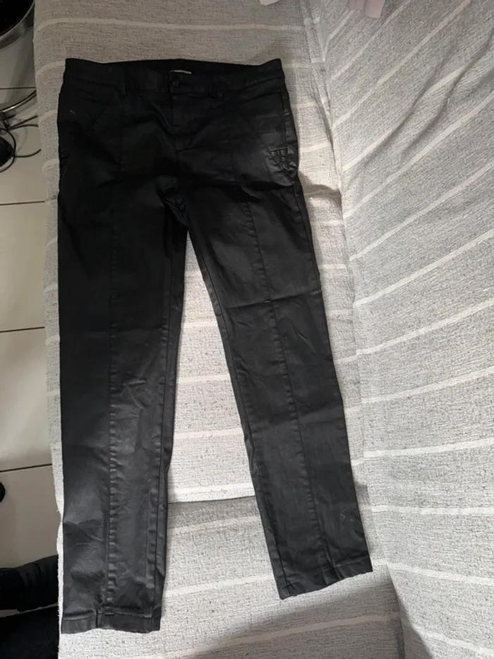 Pantalon huilé noir marque Tanaïs taille 42