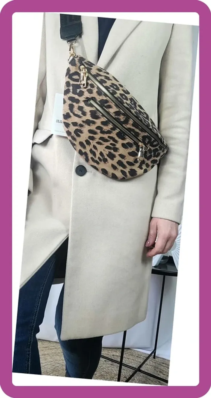 Grande Sac Banane Léopard Camel, NEUF avec étiquette - photo numéro 3