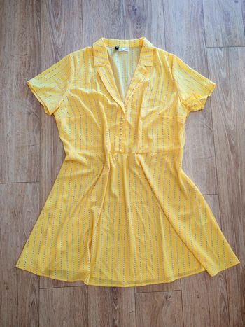 Robe jaune à pois vintage divided