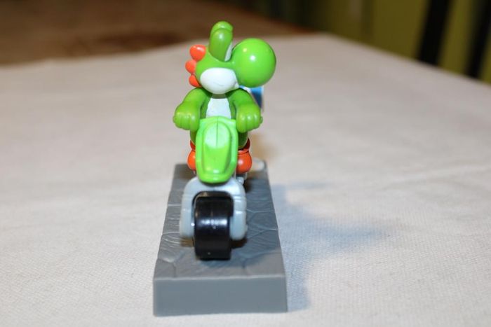 Nintendo mario kart figurine Yoshi - photo numéro 8