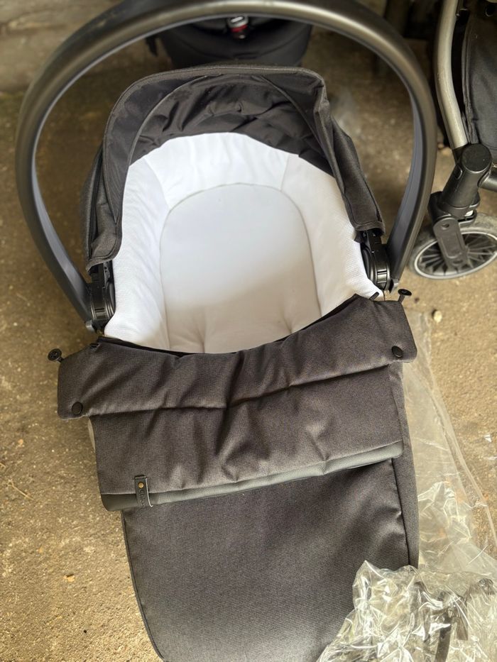 Poussette Chicco - photo numéro 6