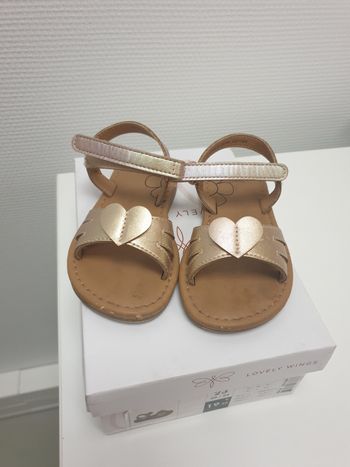 Sandales fille pointue 23 gémo 