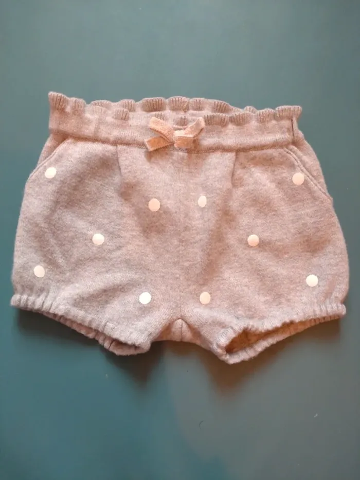 Short obaibi taille 6 mois