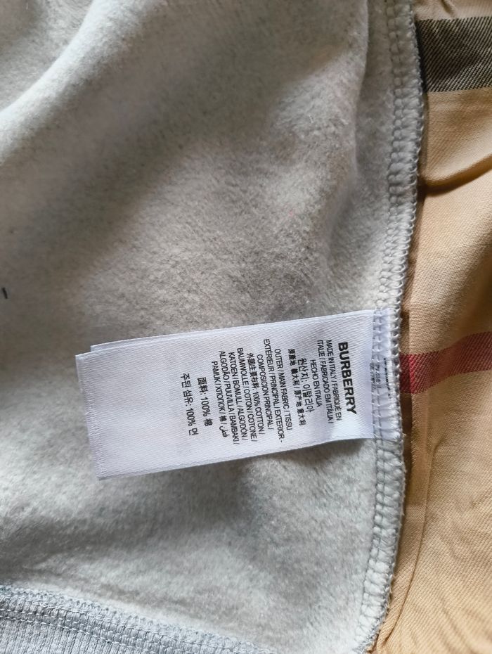 Zip Burberry gris - photo numéro 4