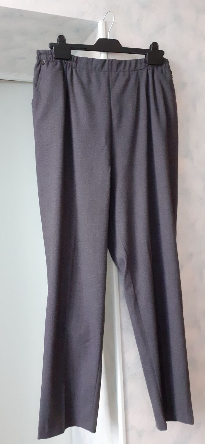 Pantalon femme taille 46-48