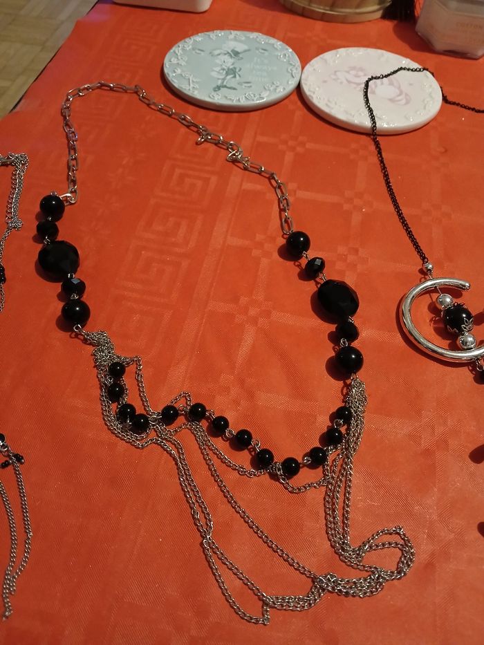 Colliers fantaisies - photo numéro 2