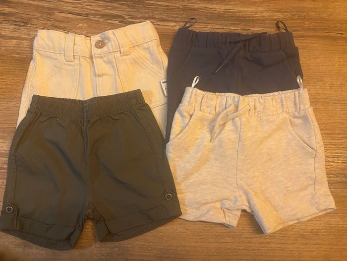Lot shorts