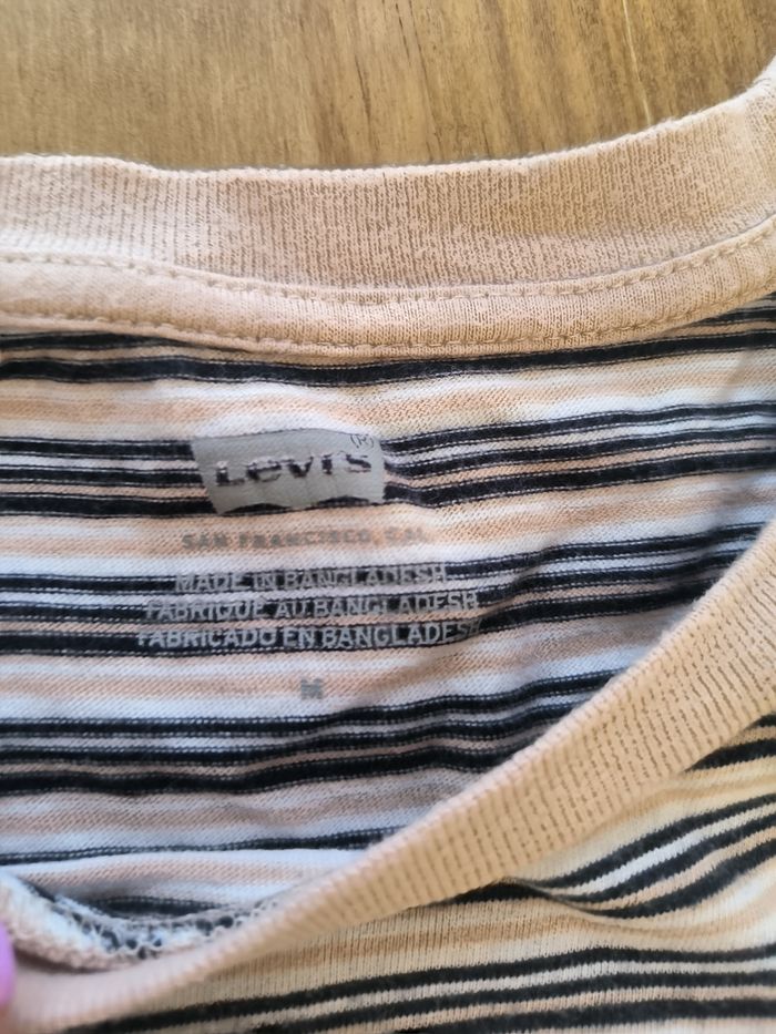 Tee shirt Levi's m - photo numéro 2