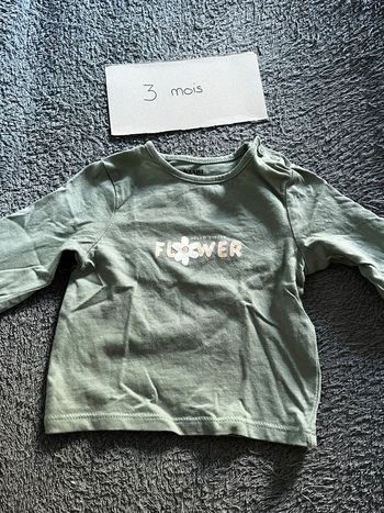 Pull vert 3 mois