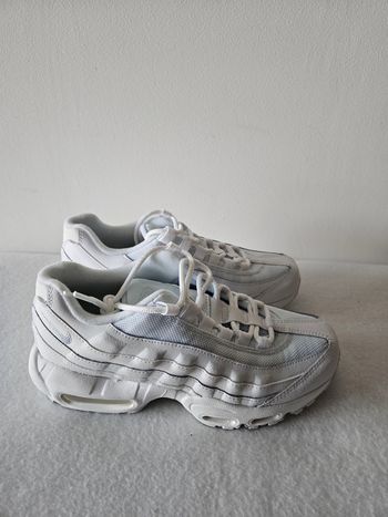 Air max 95 pointure 38,5