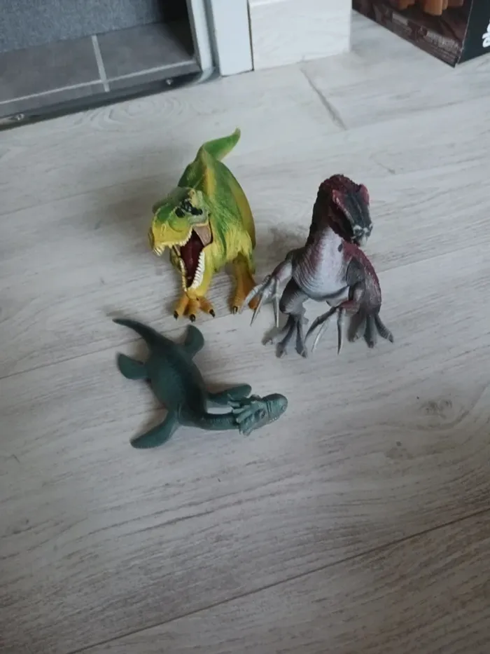 Lot dinosaures