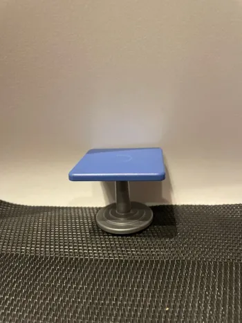 Playmobil table bleue carré 5x5 cm pied gris pièces détachées