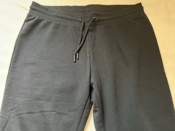 Jogging primark M - photo numéro 2
