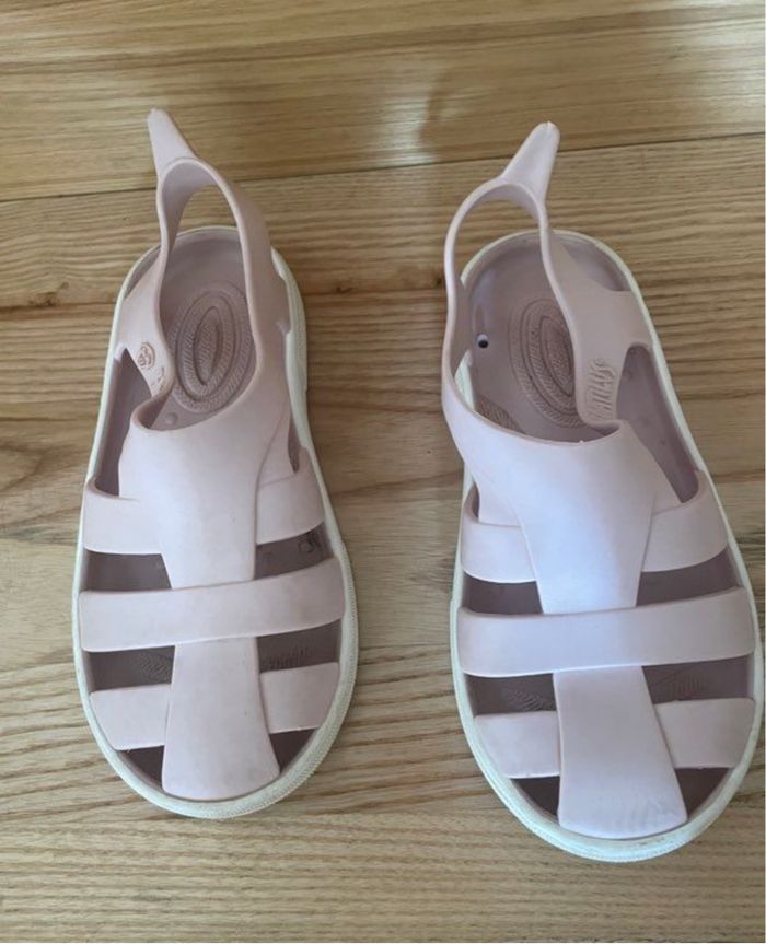 Sandale d’eau - photo numéro 2