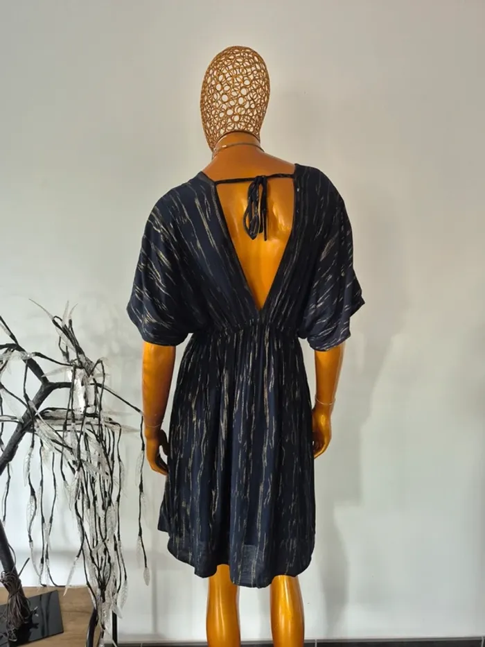 Robe Marine et Dorée Femme Manches Courtes Taille 40/42 - photo numéro 2