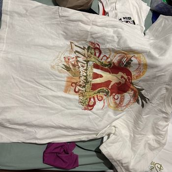 T shirt