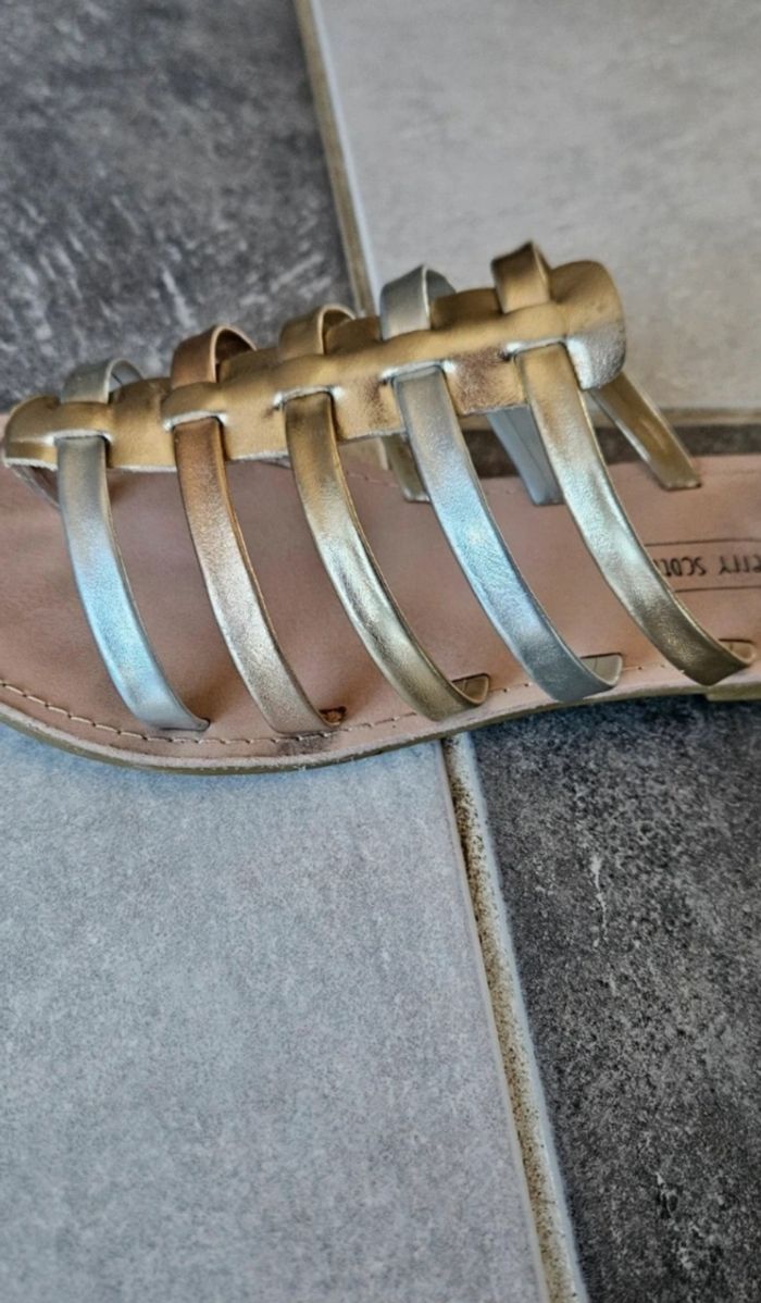 Tongs - photo numéro 2