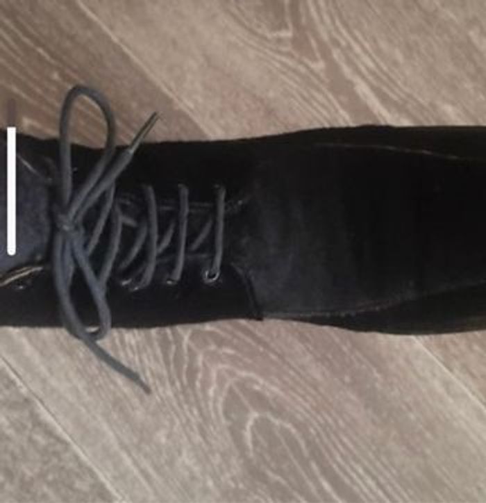 Chaussures Free Lance T 37,5 en cuir peau en bon état - photo numéro 2