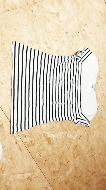 Blouse / t-shirt fille taille S