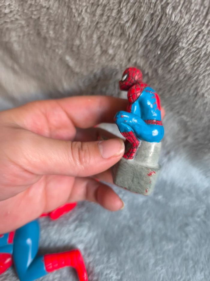 Lot 3 figurines spiderman marvel - photo numéro 4