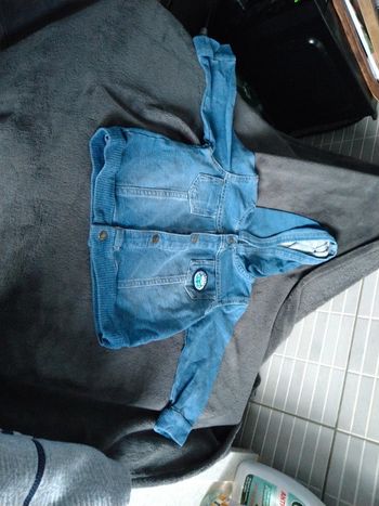 Veste en jean très fine creeks 12 mois