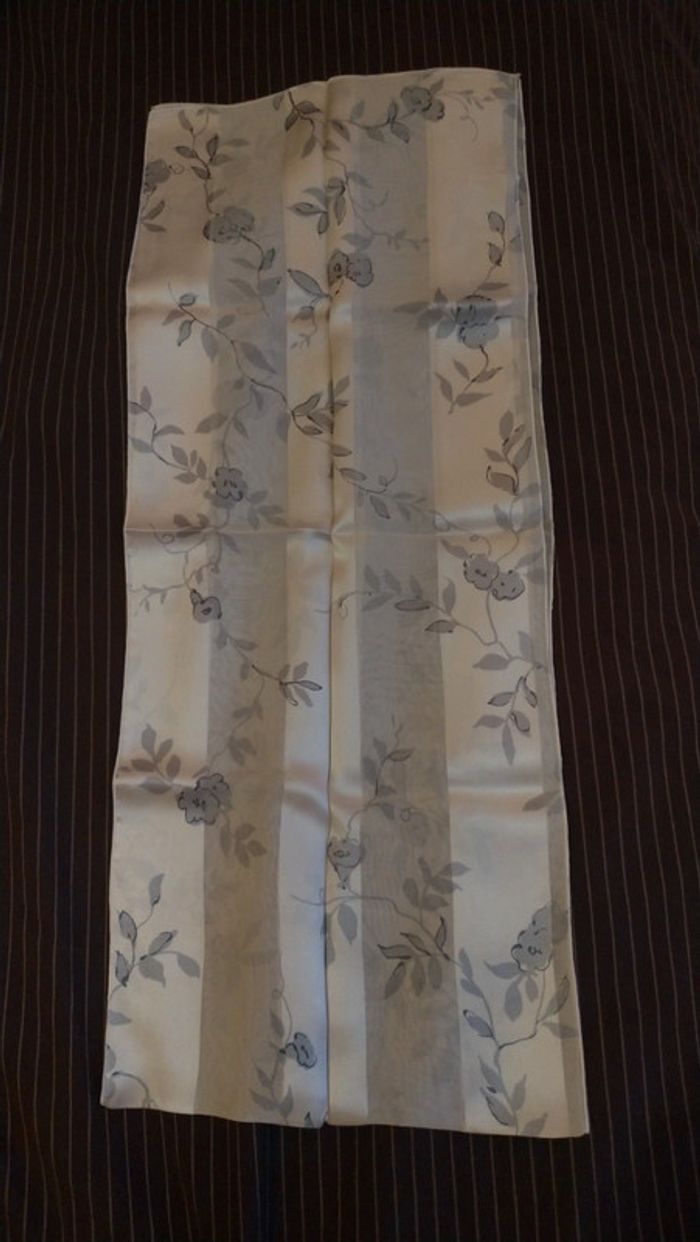 Foulard 100% soie