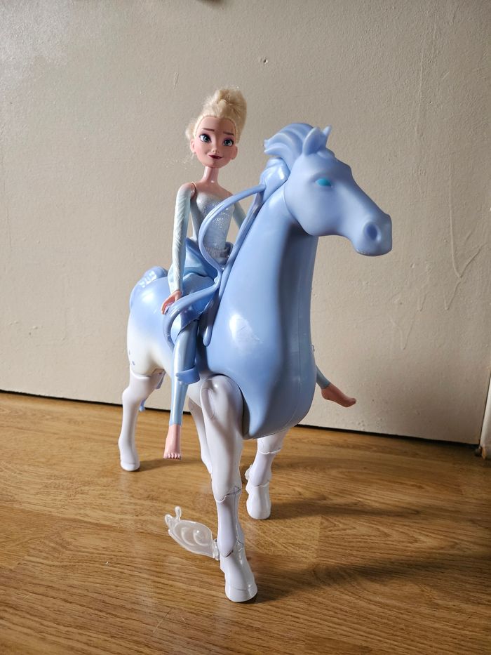 Elsa et son cheval - photo numéro 3