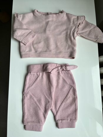 Ensemble pantalon et pull
