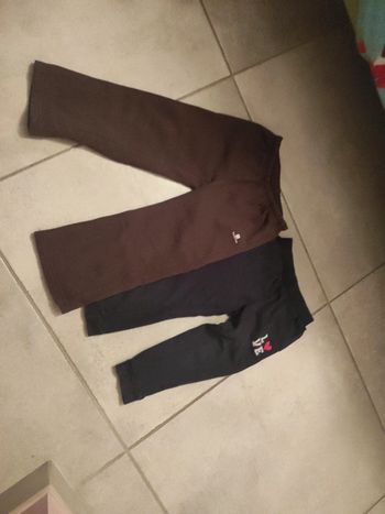Lot de deux Pantalons de jogging molletonné Domyos et Lili marelle 4 ans