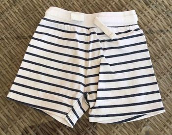 Short 2 ans