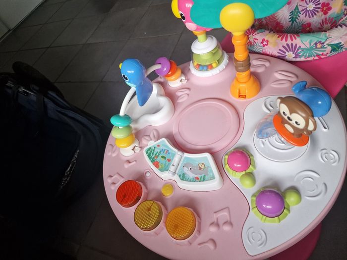 Table d'activité avec siège tournant - photo numéro 2