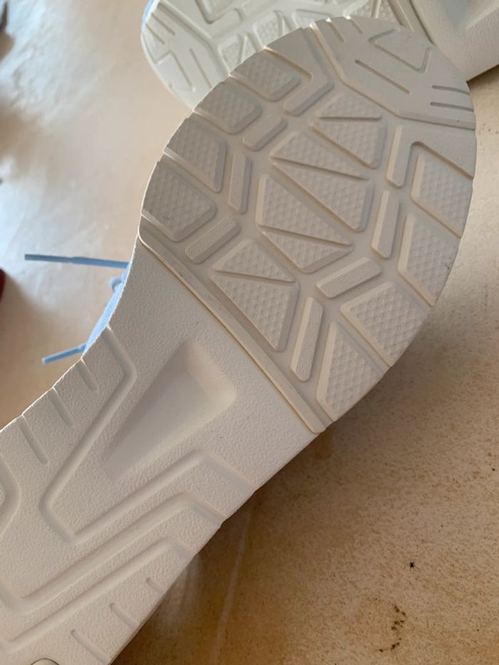 Baskets asics neuves bleu ciel course sport - photo numéro 8